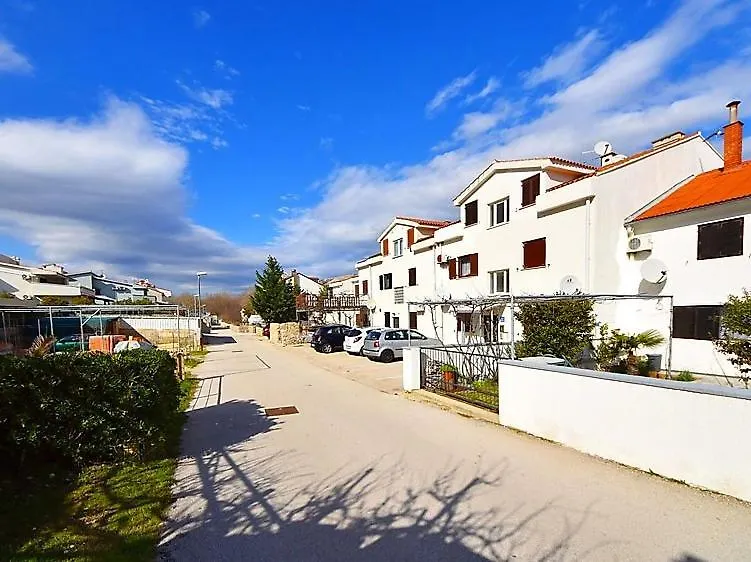 Blue Baska Apartment